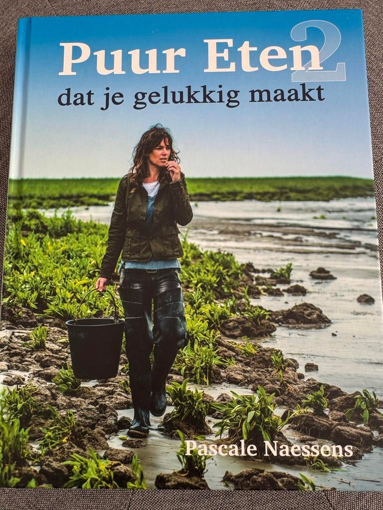 Puur Eten 2 dat je gelukkig maakt - Pascale Naessens Kookboe, Boeken, Hoofdgerechten, Ophalen of Verzenden, Zo goed als nieuw