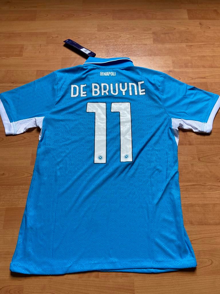 Napoli De Bruyne Voetbalshirt - Maat L - Nieuw met kaartjes, Sport en Fitness, Voetbal, Ophalen of Verzenden, Zo goed als nieuw