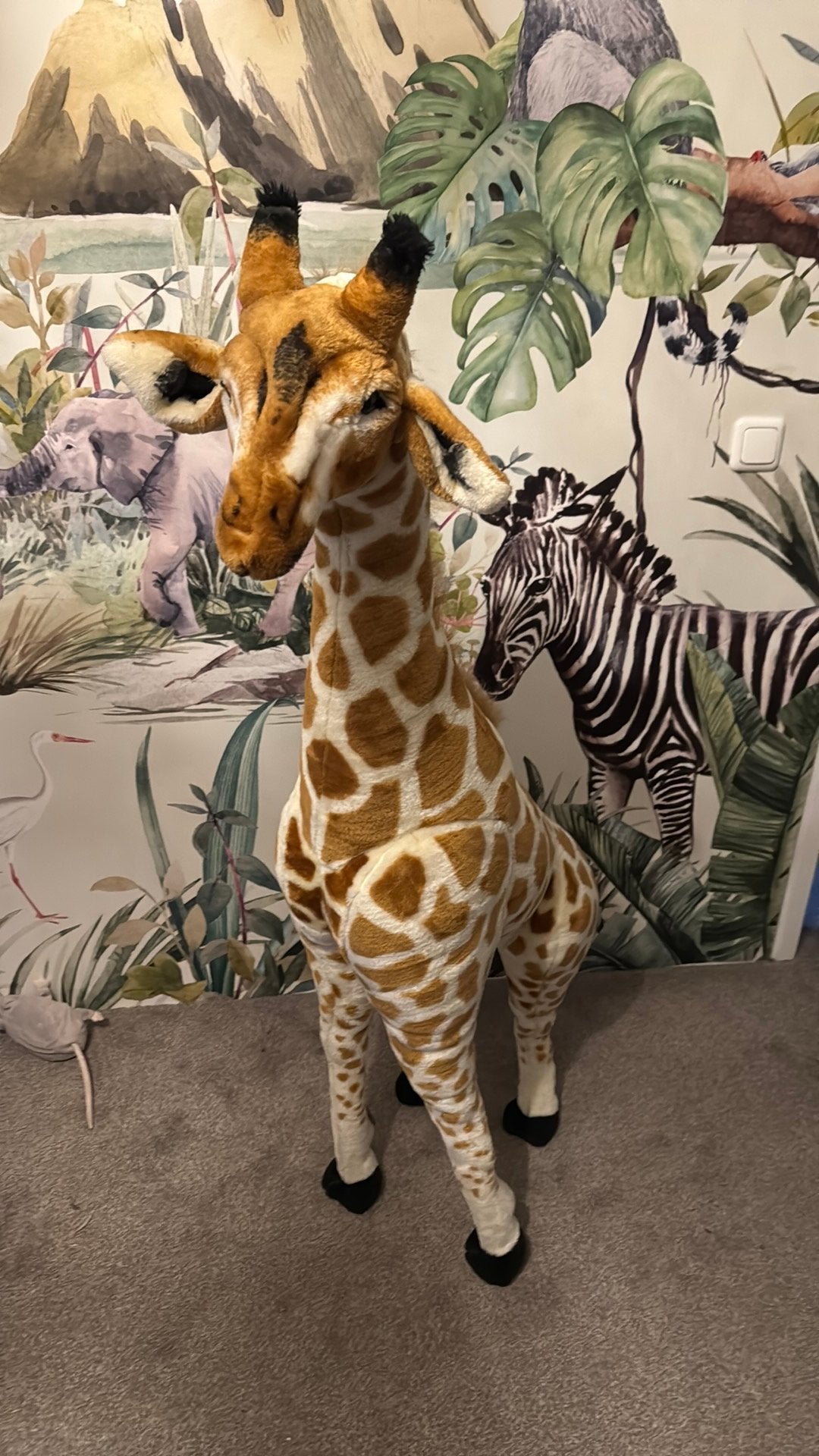 Giraffe van Childhome / 135cm - nieuwstaat - knuffel, Ophalen, Zo goed als nieuw, Wanddecoratie