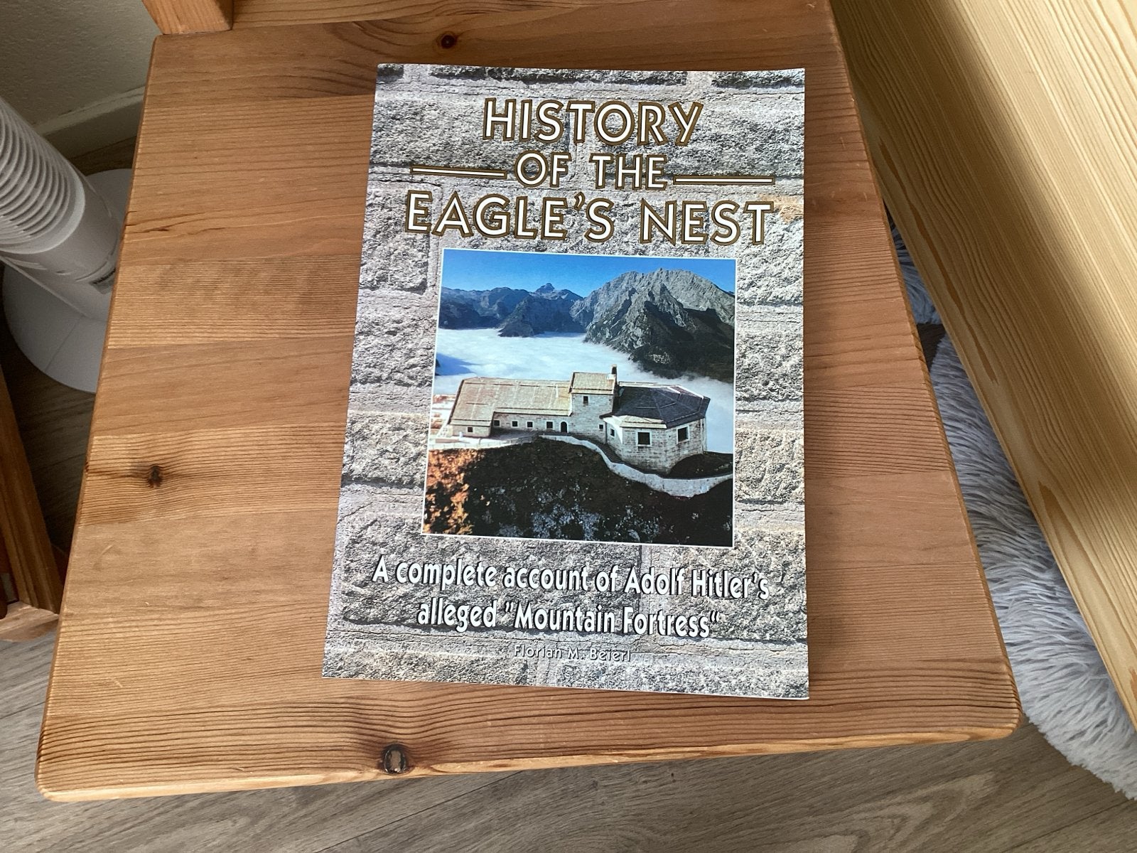 History of the Eagle's Nest - Adolf Hitlers Berghuis, Ophalen of Verzenden, Tweede Wereldoorlog, Zo goed als nieuw, Overige onderwerpen