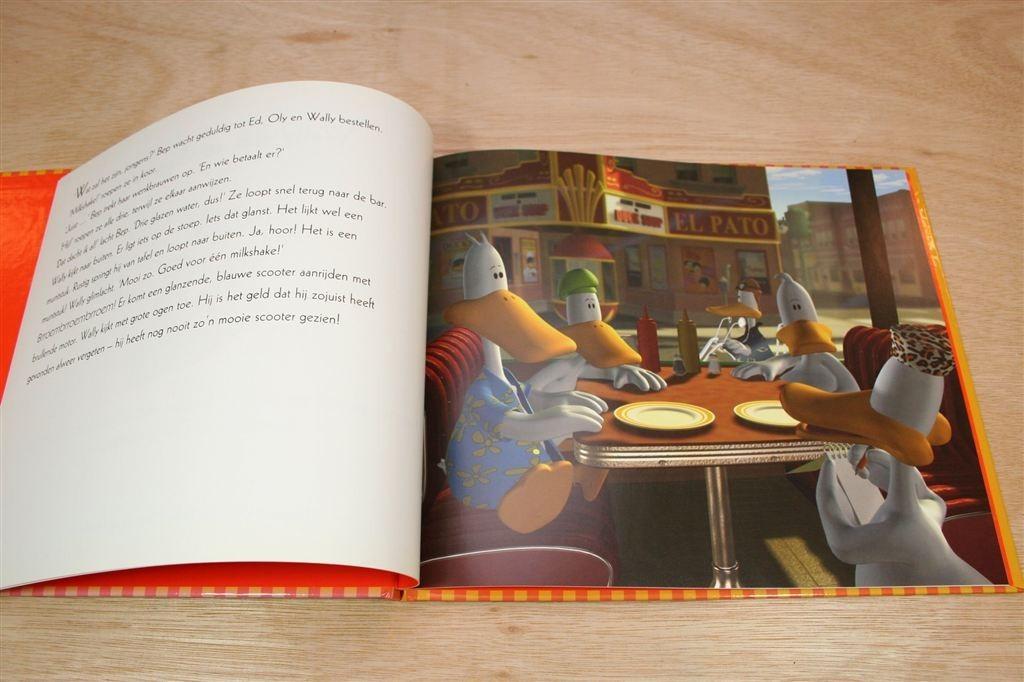 Wally Ziet ze Vliegen — Sitting Ducks Prentenboek, Ophalen of Verzenden, Zo goed als nieuw