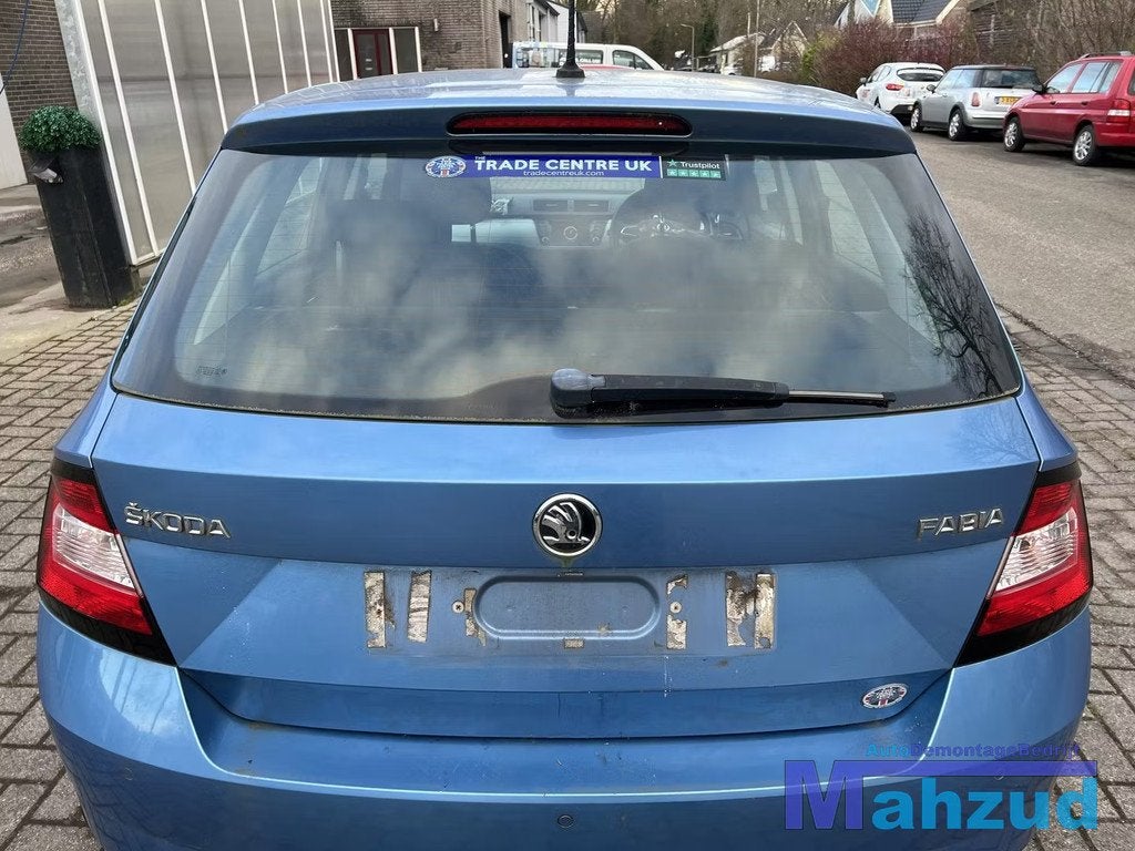 SKODA FABIA 3 BLAUW LQ5X achterklep 2014-2021, Deur, Skoda Auto a.s., Gebruikt, Infoline@skoda-auto.cz