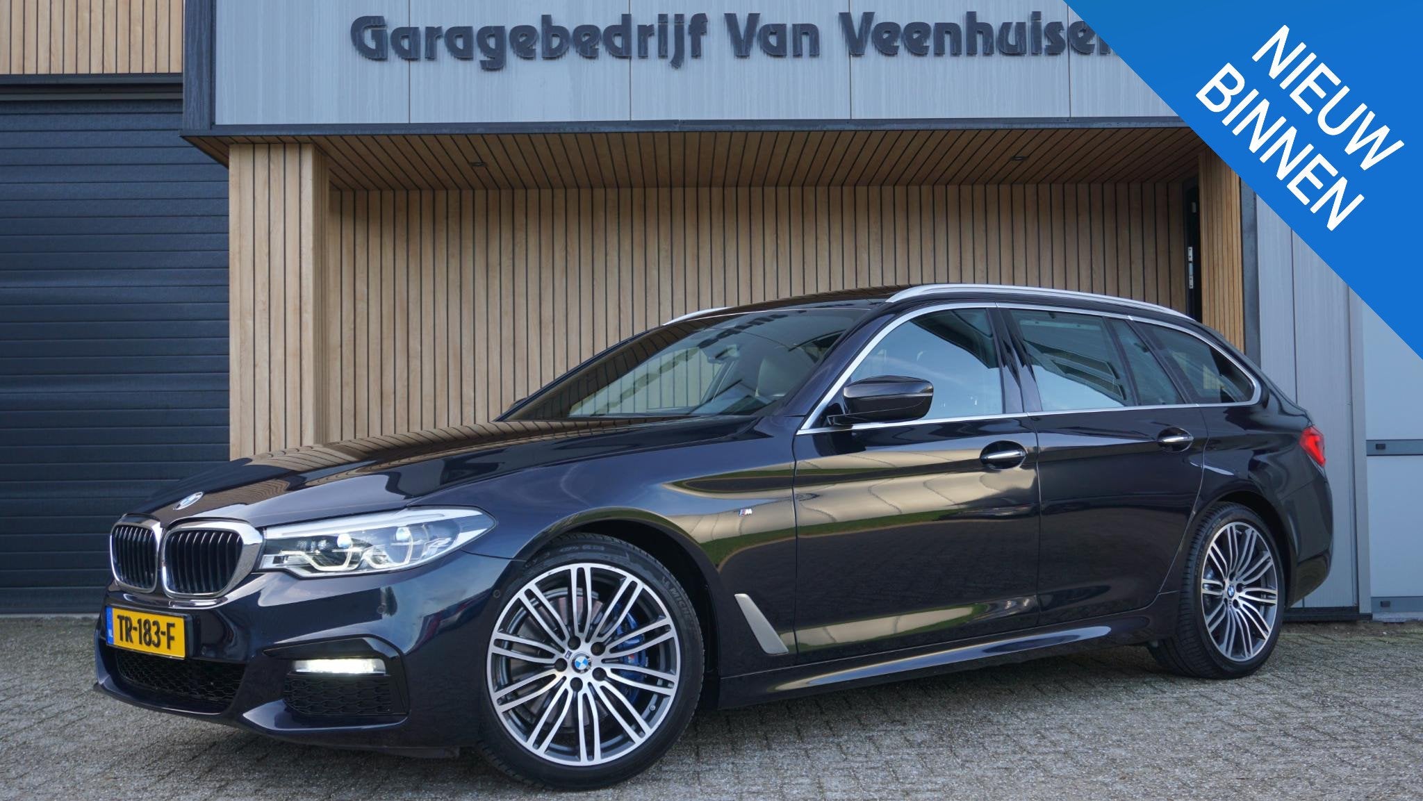 BMW 5-serie Touring 530i 252pk M-Sport High Executive Pano.D, Auto's, Automaat, 1998 cc, Achterwielaandrijving, 4 cilinders