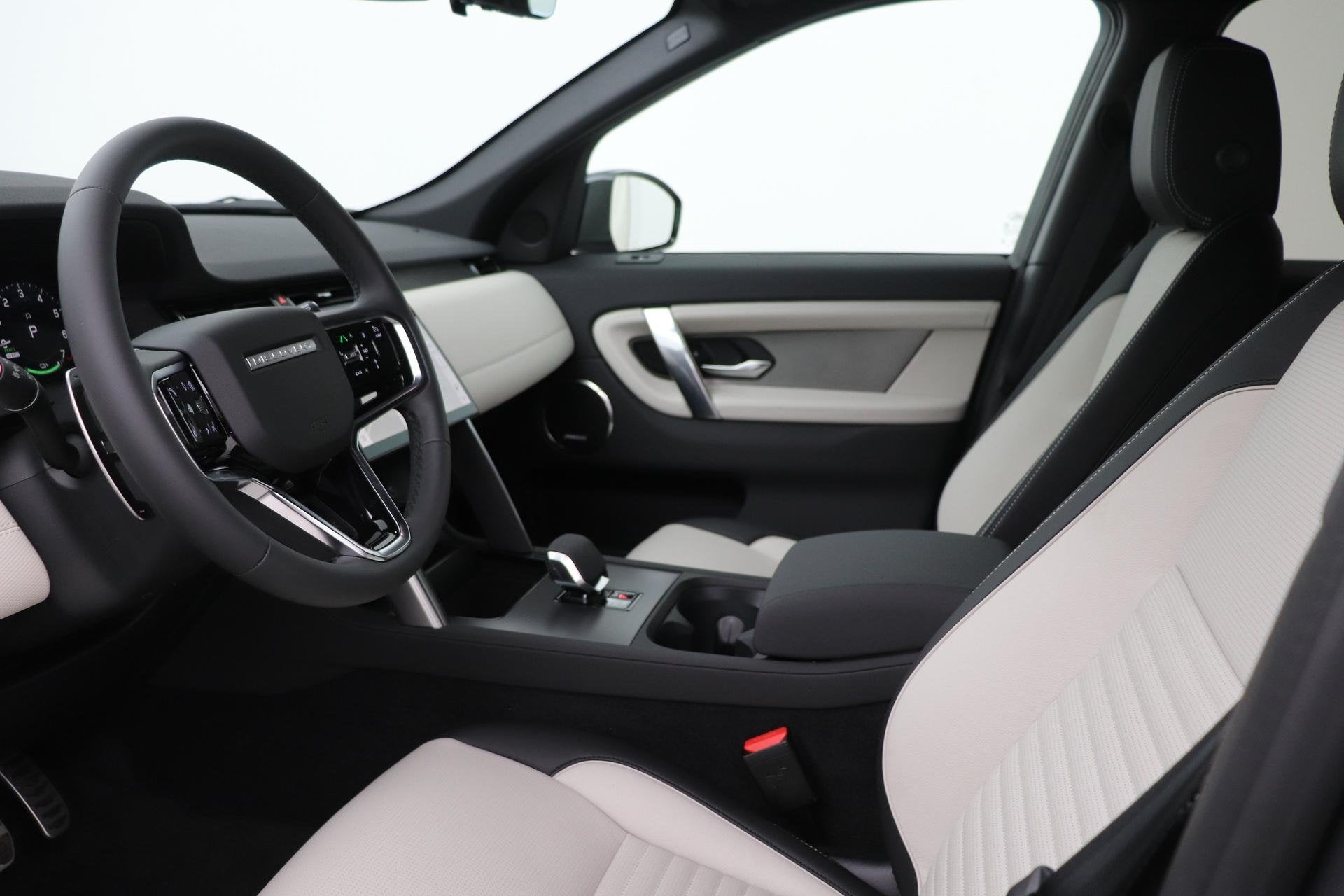 Land Rover Discovery Sport P270e Dynamic SE | ClearSight | 3, Euro 6, 15 kWh, Discovery Sport, Vierwielaandrijving