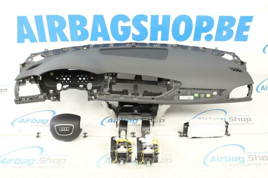 Airbag Dashboard blauw grijs 4 spaak grote gordel Audi A6 4G