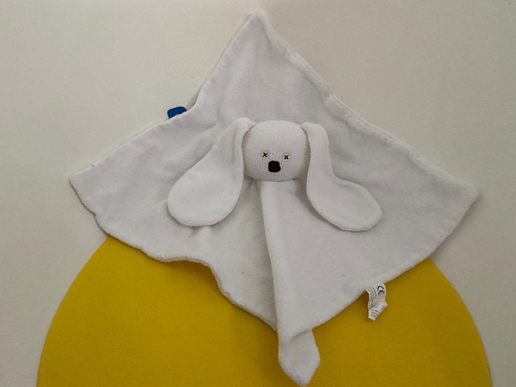 5867 hema doek doekje konijn met kruisogen, Ophalen of Verzenden, Zo goed als nieuw, Konijn