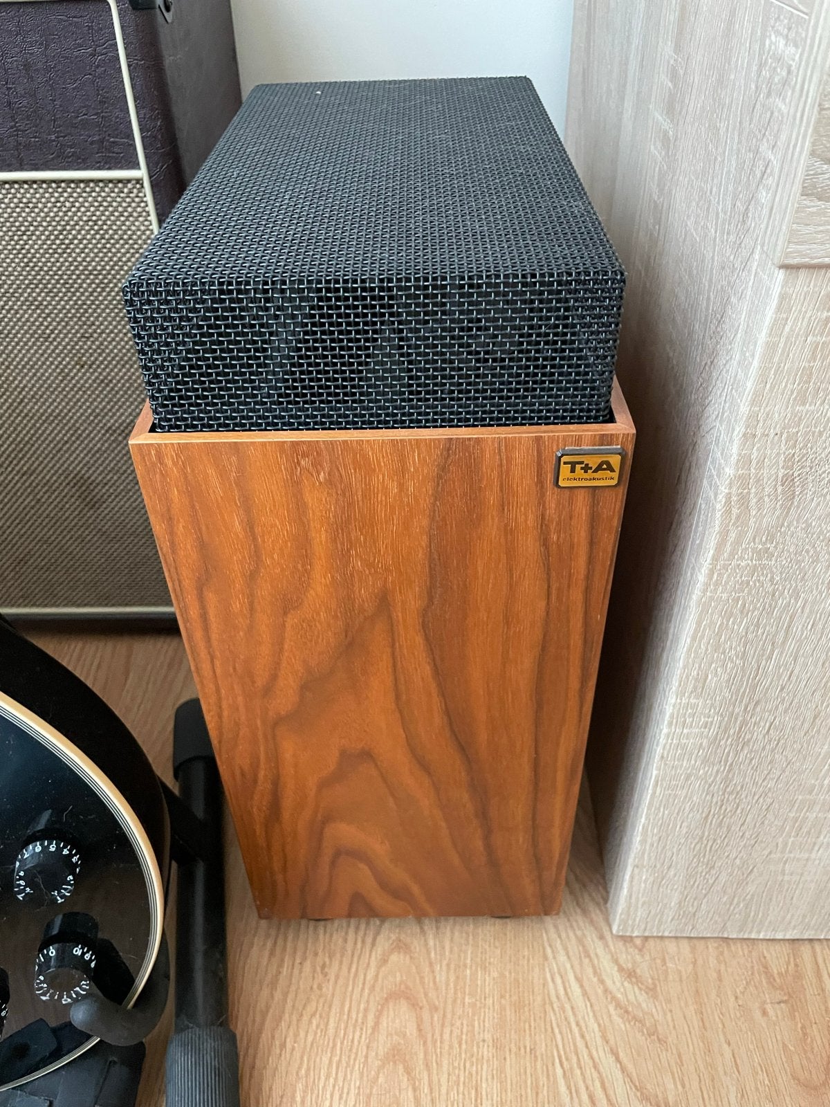 T+A Delta 30 B Boekenplank Luidspreker, Audio, Tv en Foto, Zo goed als nieuw, Minder dan 60 watt, Boekenplank luidspreker, Ophalen