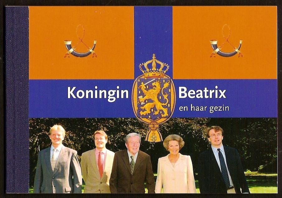Nederland Prestigeboekje 2 postfris Koninklijk Huis, Postzegels en Munten, Postzegels | Nederland, Ophalen of Verzenden, Na 1940