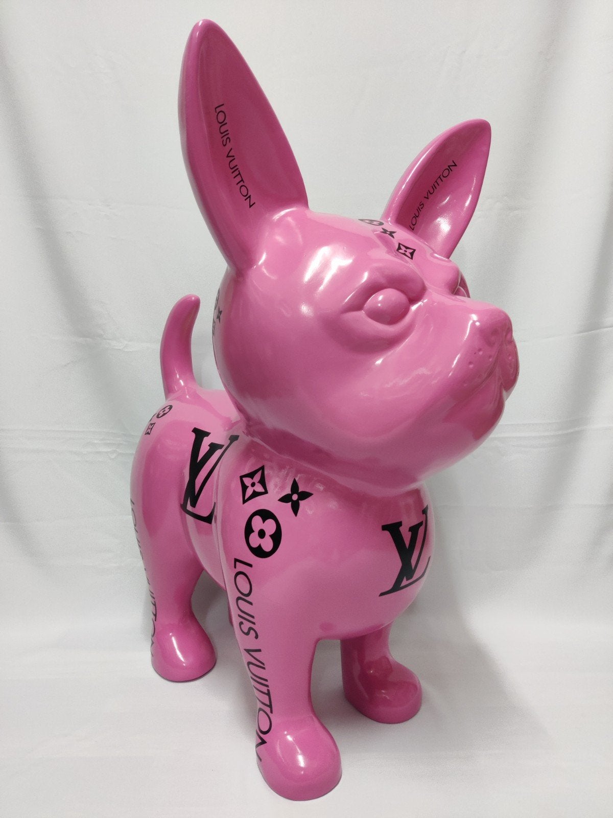 Chihuahua, roze gekleurd, Louis Vuitton, Ophalen