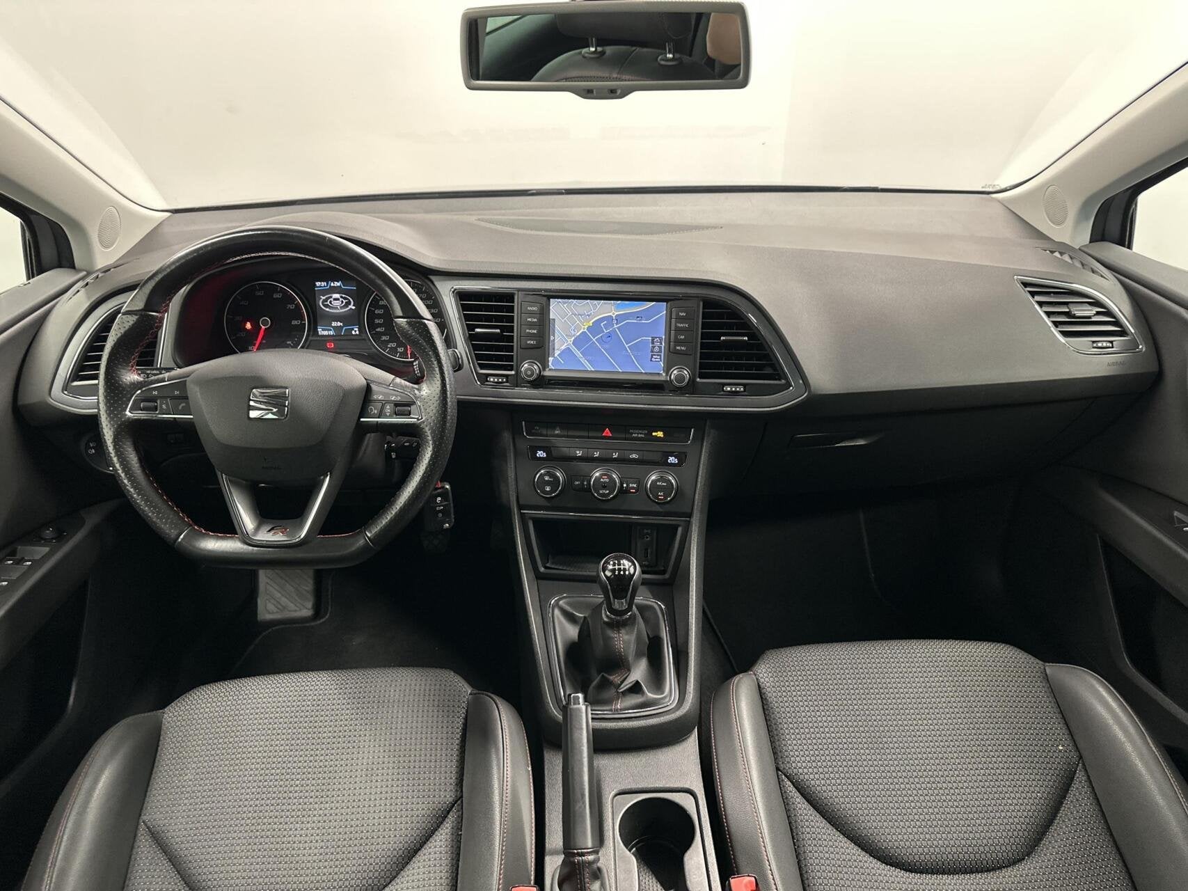 Seat Leon ST 1.4 EcoTSI FR Connect CARPLAY NAVI CRUISE LM EC, Auto's, Voorwielaandrijving, Gebruikt, Euro 6, 4 cilinders