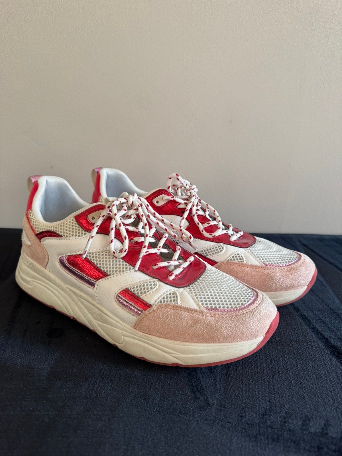 sportieve sneakers – Roze/Rood Metallic – Maat 42, Overige typen, Ophalen of Verzenden, Zo goed als nieuw, Rood