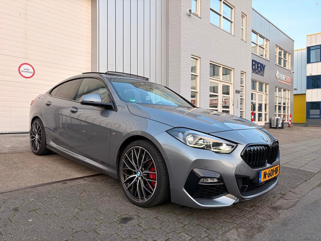 BMW 2-Serie Gran Coupé 218i M Sport, Automaat, Zwart, 1350 kg, Particulier