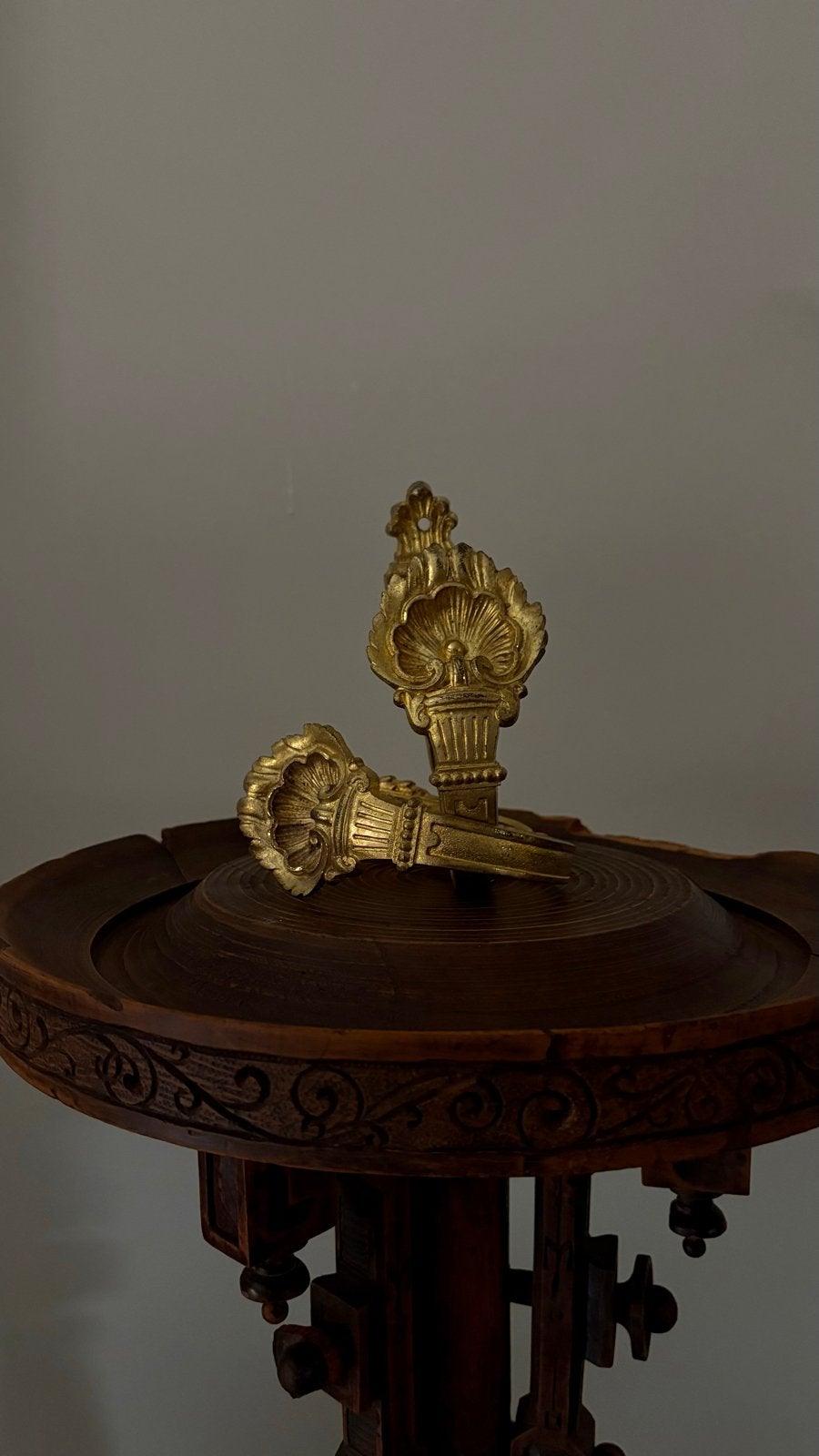 Antieke Vuurvergulde Bronzen Gordijnhouders, Ophalen of Verzenden