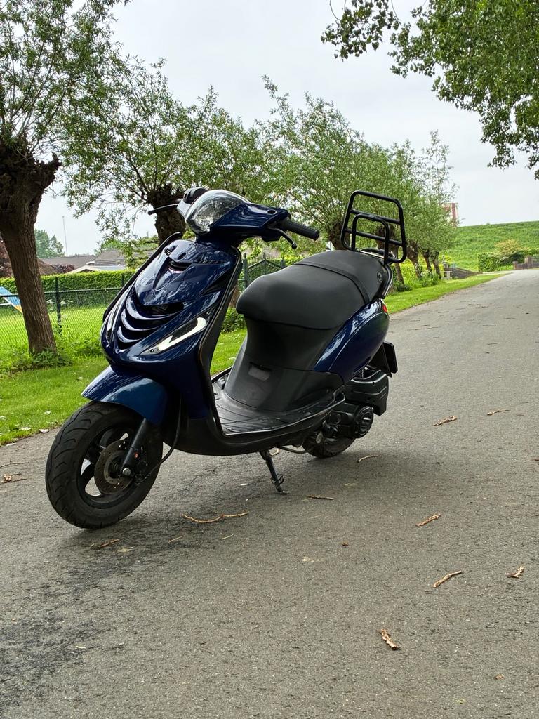 Piaggio zip 2020 Full option!!, Ophalen of Verzenden, Zo goed als nieuw, Benzine, Zip