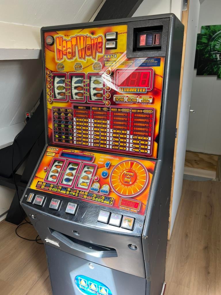 Heatwave gokkast defect, Verzamelen, Automaten | Gokkasten en Fruitautomaten, Euro, Ophalen, Gebruikt