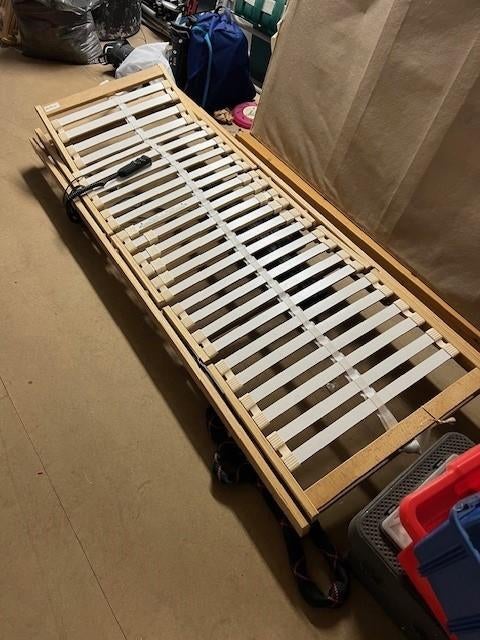 Lattenbodems, elektrisch verstelbaar, voor Camper of caravan, Ophalen, Zo goed als nieuw, Bedbodem, 200 cm