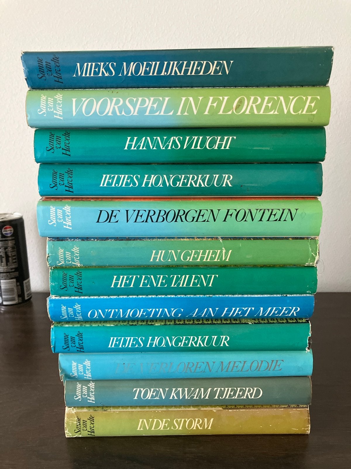 Sanne van Harelte boeken - 11 delen, Boeken, Ophalen of Verzenden, Gelezen, Nederland