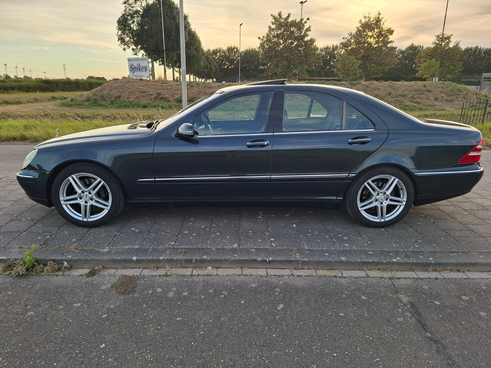 MERCEDES W220 S500 V8 BJ. 2000 223.773 KM NAP!!, Automaat, Achterwielaandrijving, Zwart, Zwart