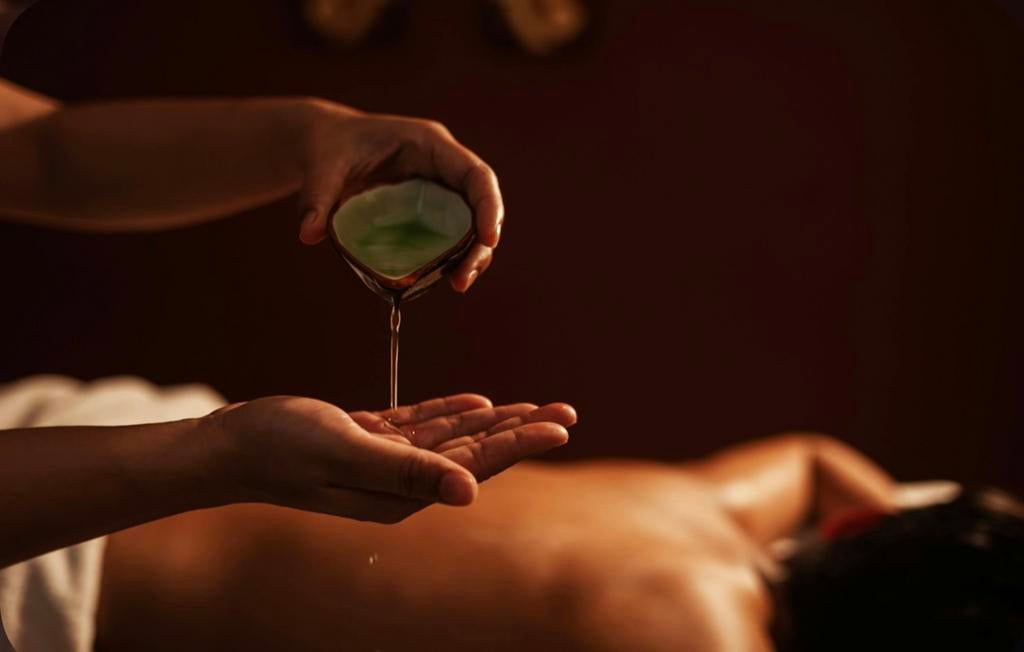 Masseuse beschikbaar voor ontspanning, Ophalen of Verzenden, Nieuw, Apparaat