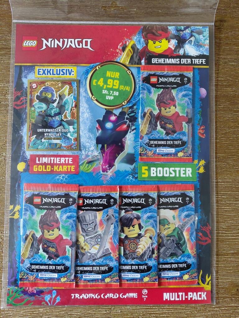 Lego Ninjago Multipack: 5 Boosters + Limited Gold Card, Ophalen of Verzenden, Nieuw, Booster, Foil