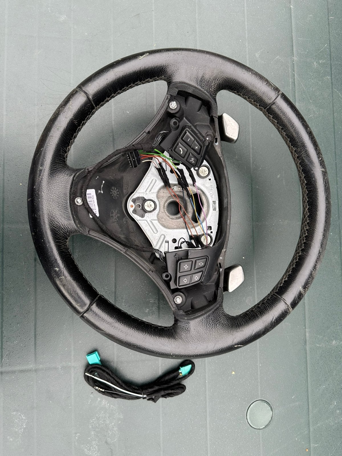 Bmw stuur met flippers e90 e91 e92 e93 met verloopstuk kabel, Ophalen of Verzenden