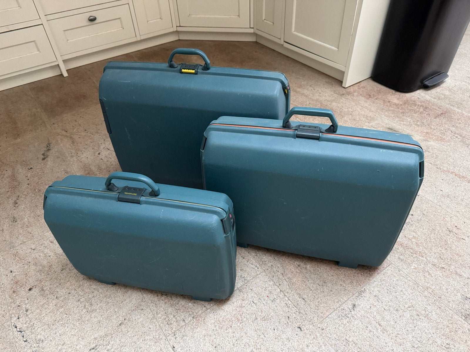 Set Samsonite koffers - 3 stuks, Gebruikt, Hard kunststof, 45 tot 55 cm, 70 cm of meer