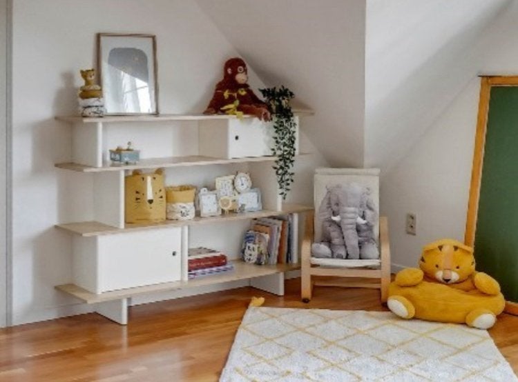 Kinderboekenkast van Oeuf, als nieuw!, Ophalen, Zo goed als nieuw, 50 tot 70 cm, 105 cm of meer