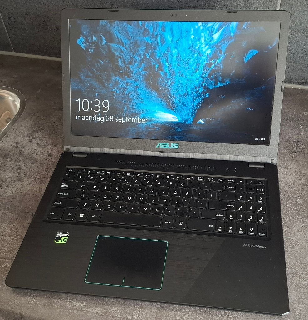 Asus VivoBook X570ZD-FY356T, Computers en Software, Met videokaart, Asus, Qwerty, 8 GB