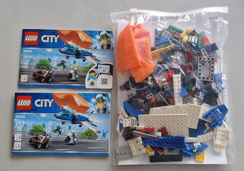 Lego City 60208 Luchtpolitie parachute-arrestatie, Kinderen en Baby's, City, Lego, Ophalen of Verzenden, Complete set