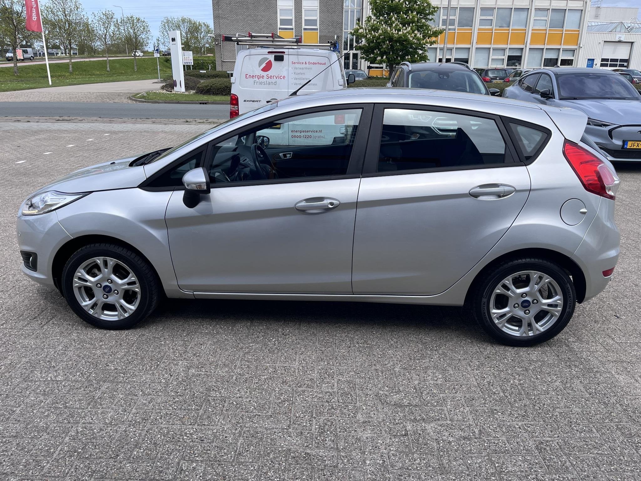 Ford Fiesta 1.0 Style Ultimate Cruise control |, Auto's, Ford, Voorwielaandrijving, Stof, 525 kg, 23 km/l
