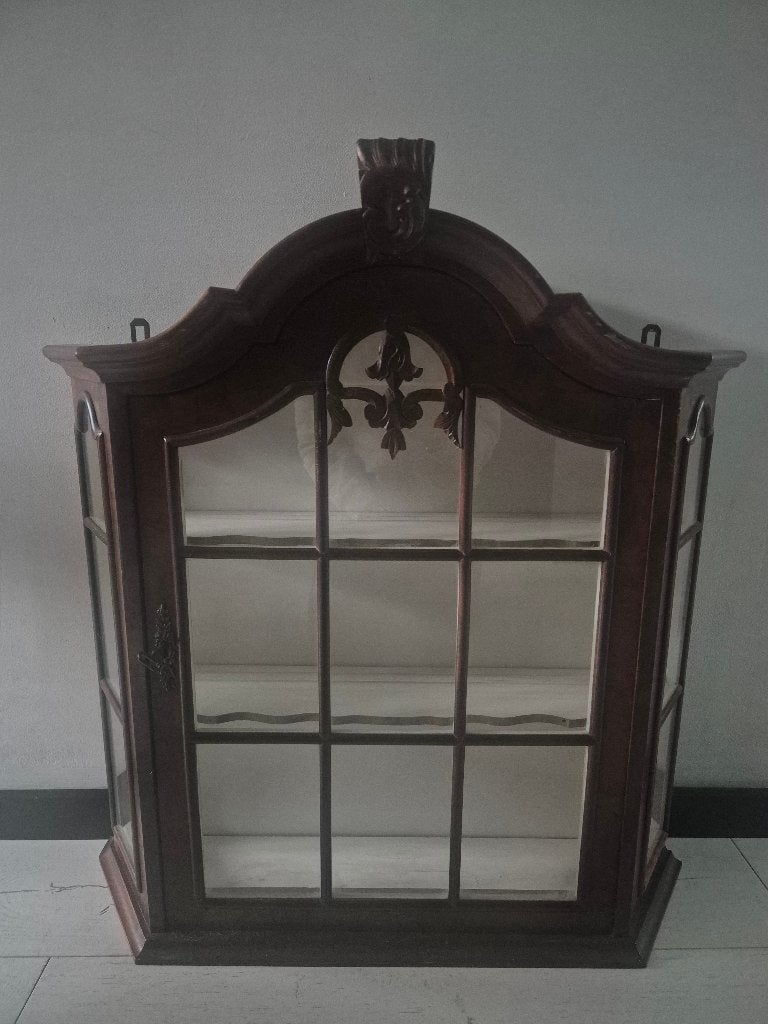 Te koop: oud muur / wand kastje , verpleeg /verzorgingshuis, Antiek en Kunst, Ophalen