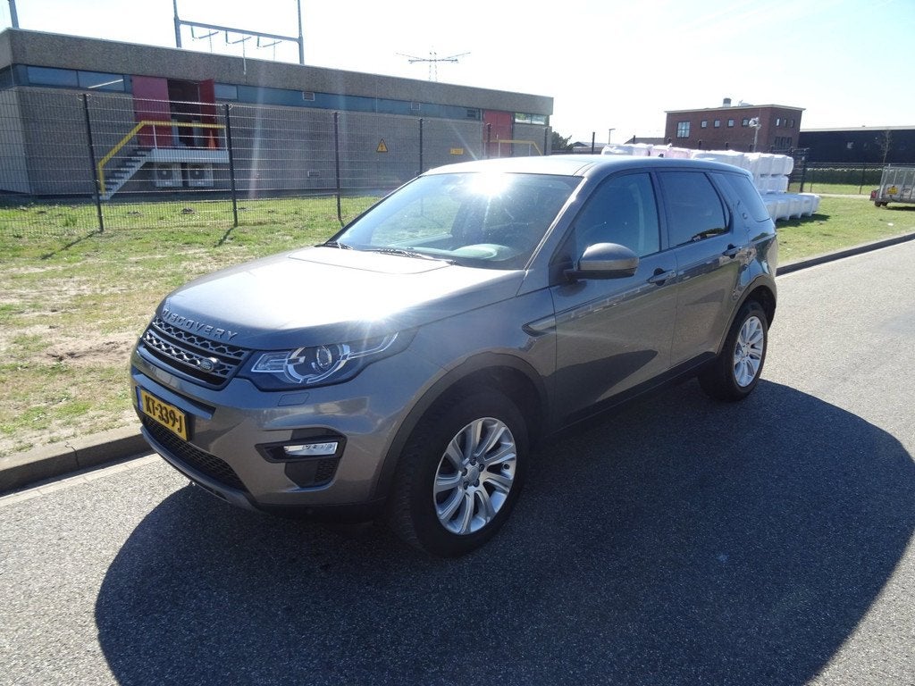 Land Rover Discovery Sport 2.0 TD4 SE, Auto's, Land Rover, Automaat, Gebruikt, Euro 6, 4 cilinders