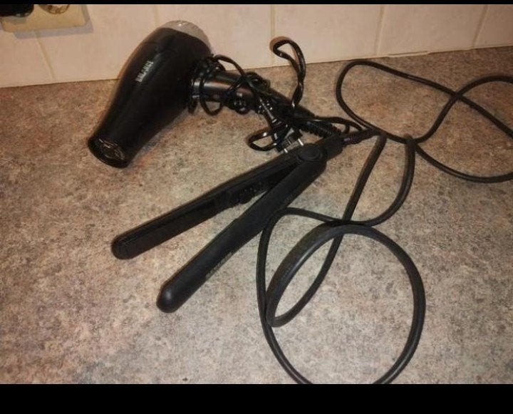 Föhn en Stijltang Set - Haarstyling Essentials, Witgoed en Apparatuur, Ophalen of Verzenden, Gebruikt, Haarverzorging