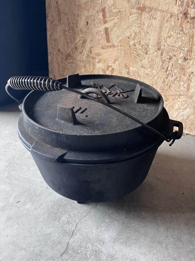 Gietijzeren dutchoven 9liter, Ophalen of Verzenden, Gietijzer, Koekenpan of Braadpan