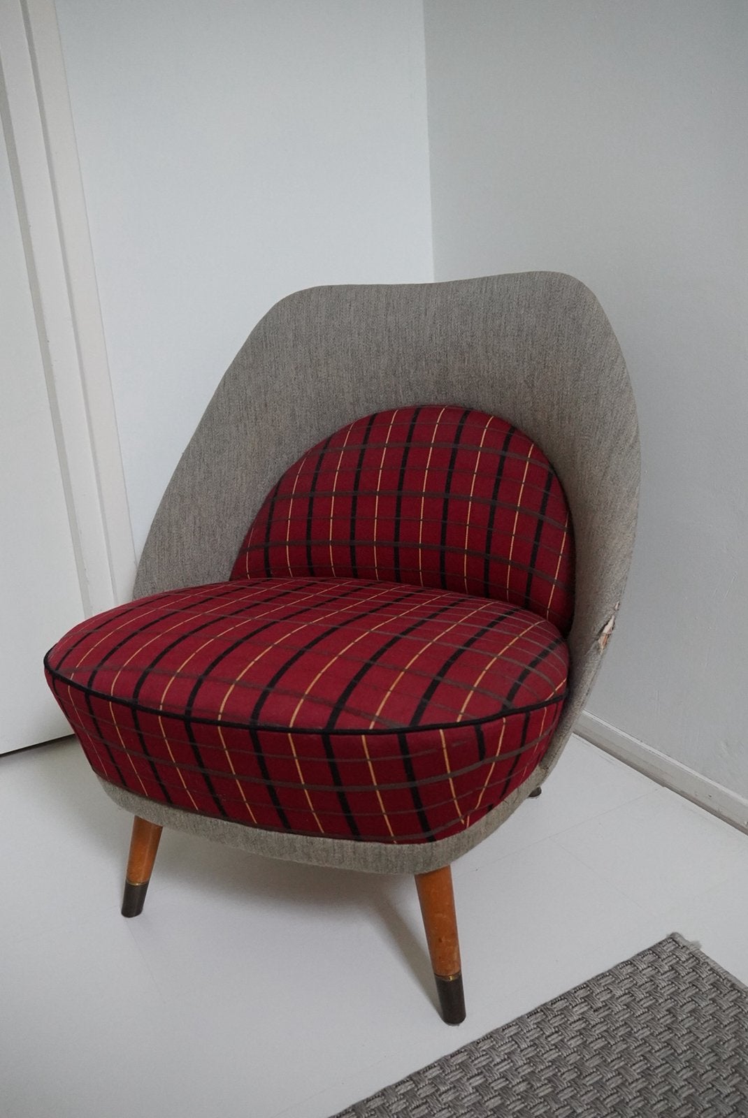 Charmant jaren 50 cocktailstoeltje – stijlvolle blikvanger, Huis en Inrichting, Fauteuils, Ophalen, Gebruikt, Stof, 50 tot 75 cm