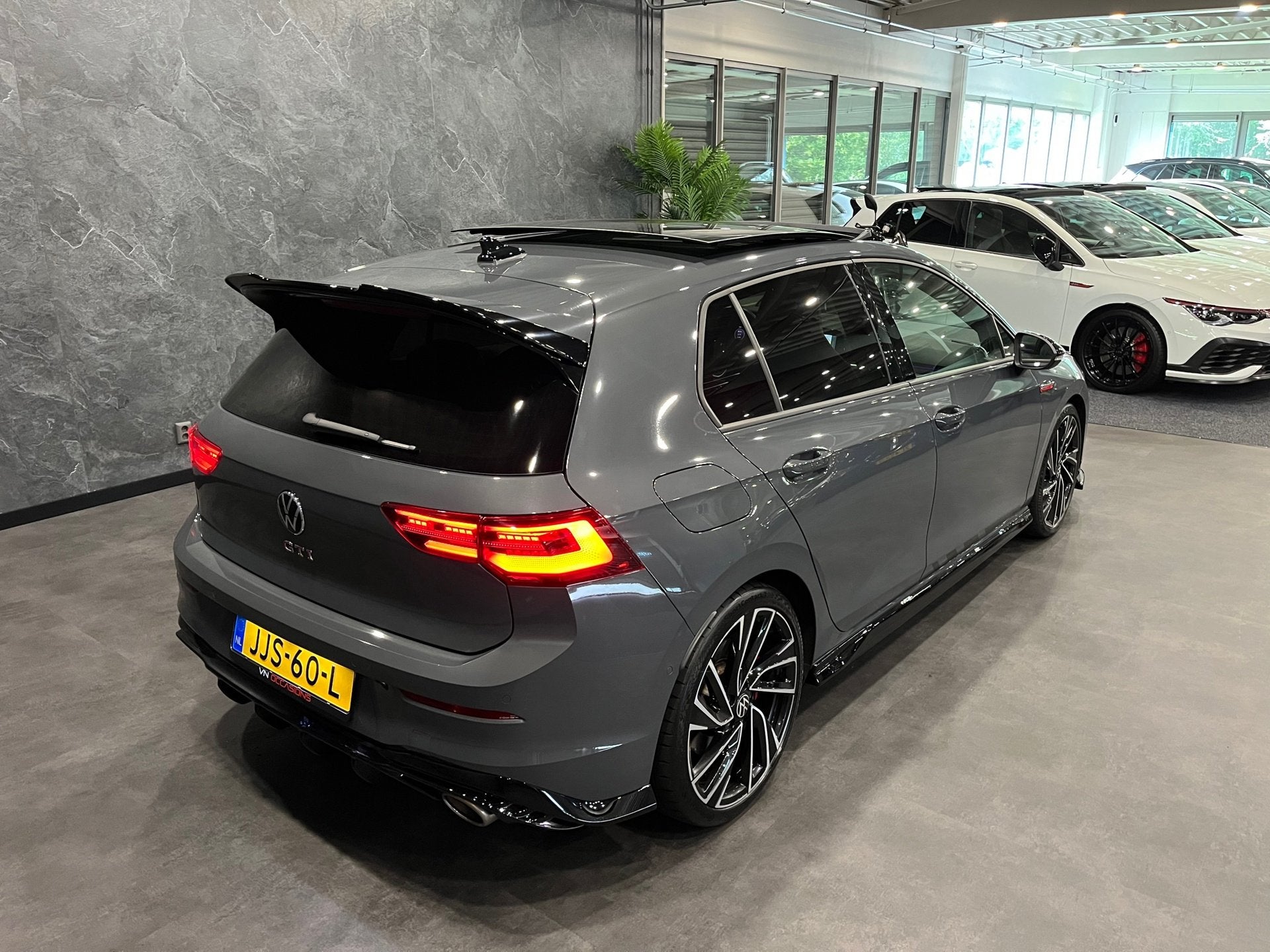 Volkswagen GOLF 2.0 TSI GTI 300 PK CLUBSPORT MAXTON FULL OPT, Dealer onderhouden, Automatische klimaatregeling, Euro 6, 4 cilinders