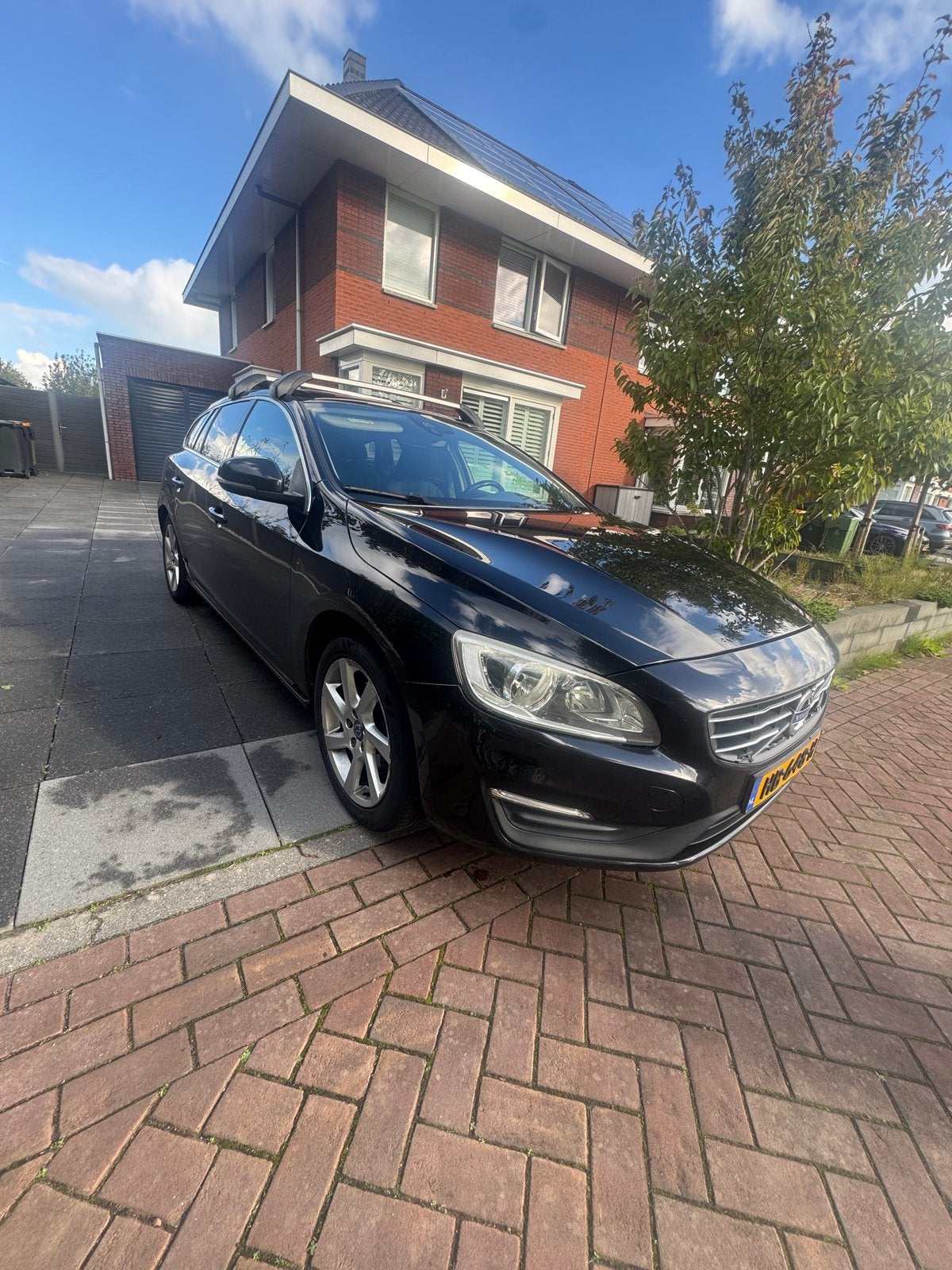 Volvo V60 D2 1.6 D 115pk Start/stop 2015 Zwart, Auto's, Voorwielaandrijving, Zwart, 4 cilinders, 1435 kg
