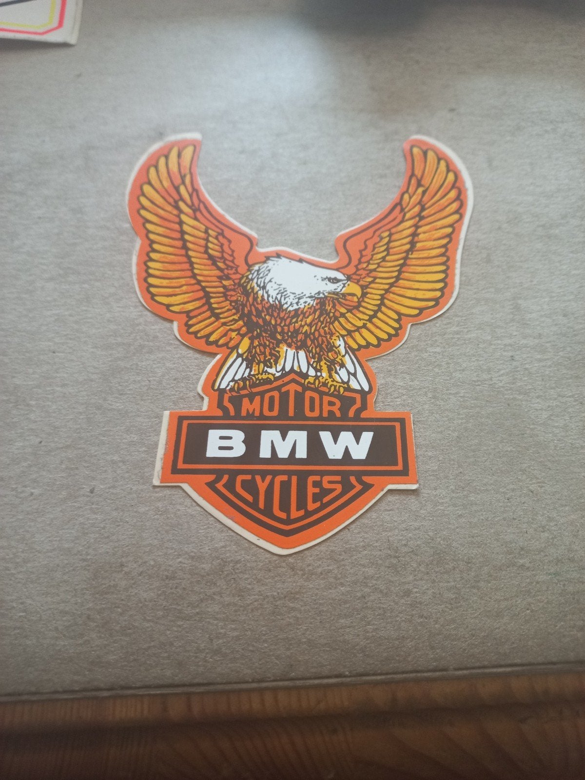 Bmw adelaar, Ophalen of Verzenden, Zo goed als nieuw