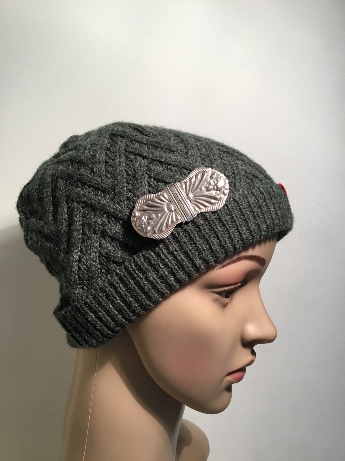 Antieke Zilveren Broche van Bijbelslot ( in Hilversum ), Ophalen of Verzenden, Gebruikt, Zilver, Zilver
