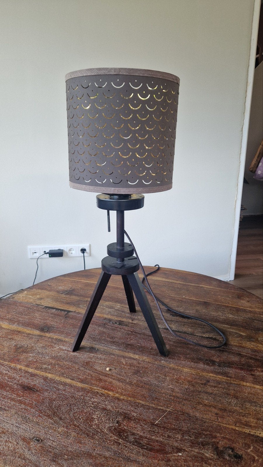 IKEA Lauters Tafellamp - Modern Design, Huis en Inrichting, Lampen | Tafellampen, Ophalen, Met schakelaar, Gebruikt, E27 (groot)