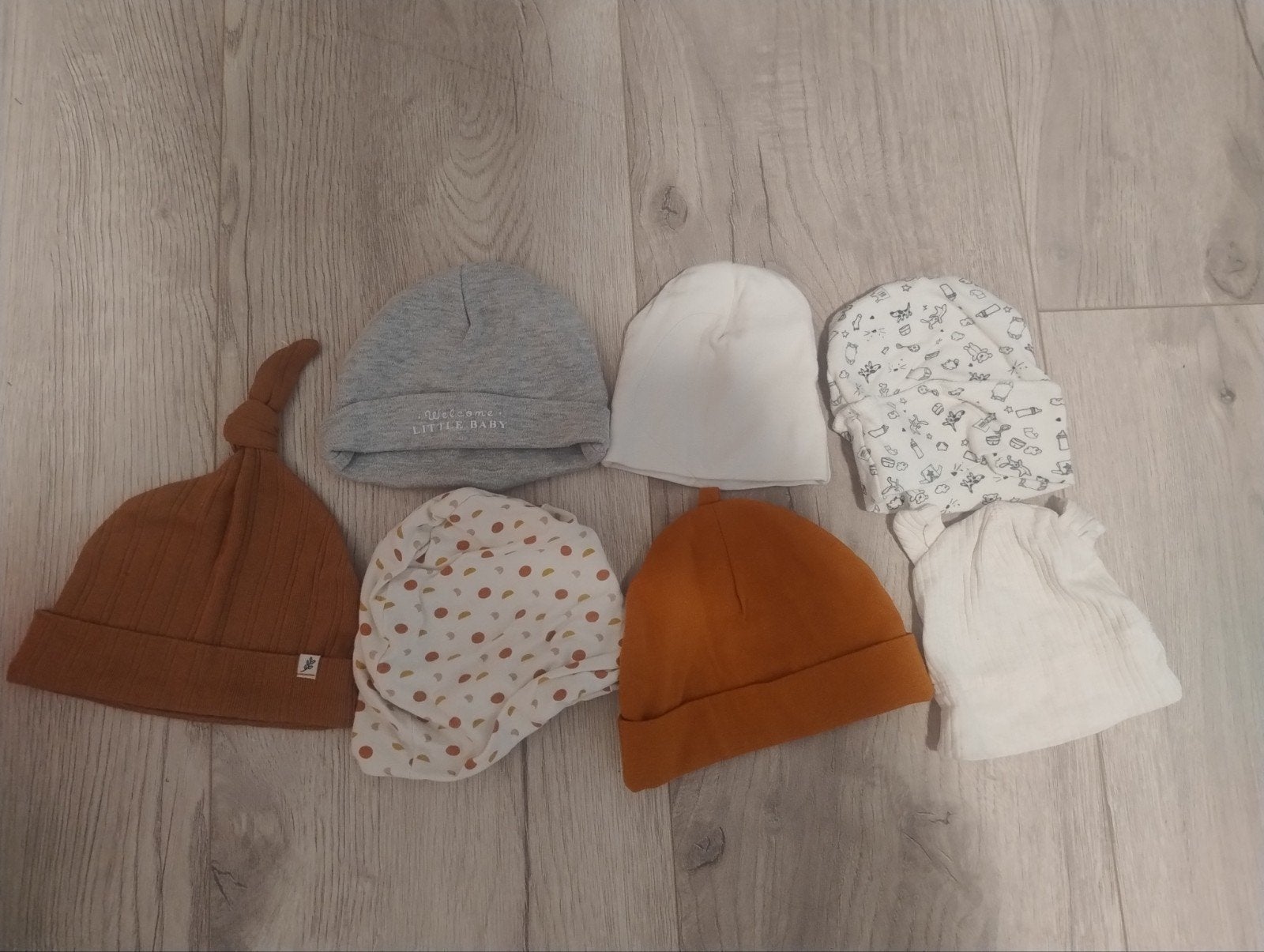 Babymutsjes set - diverse kleuren en maten, Gebruikt, Jongetje of Meisje, Maat 56, Ophalen of Verzenden