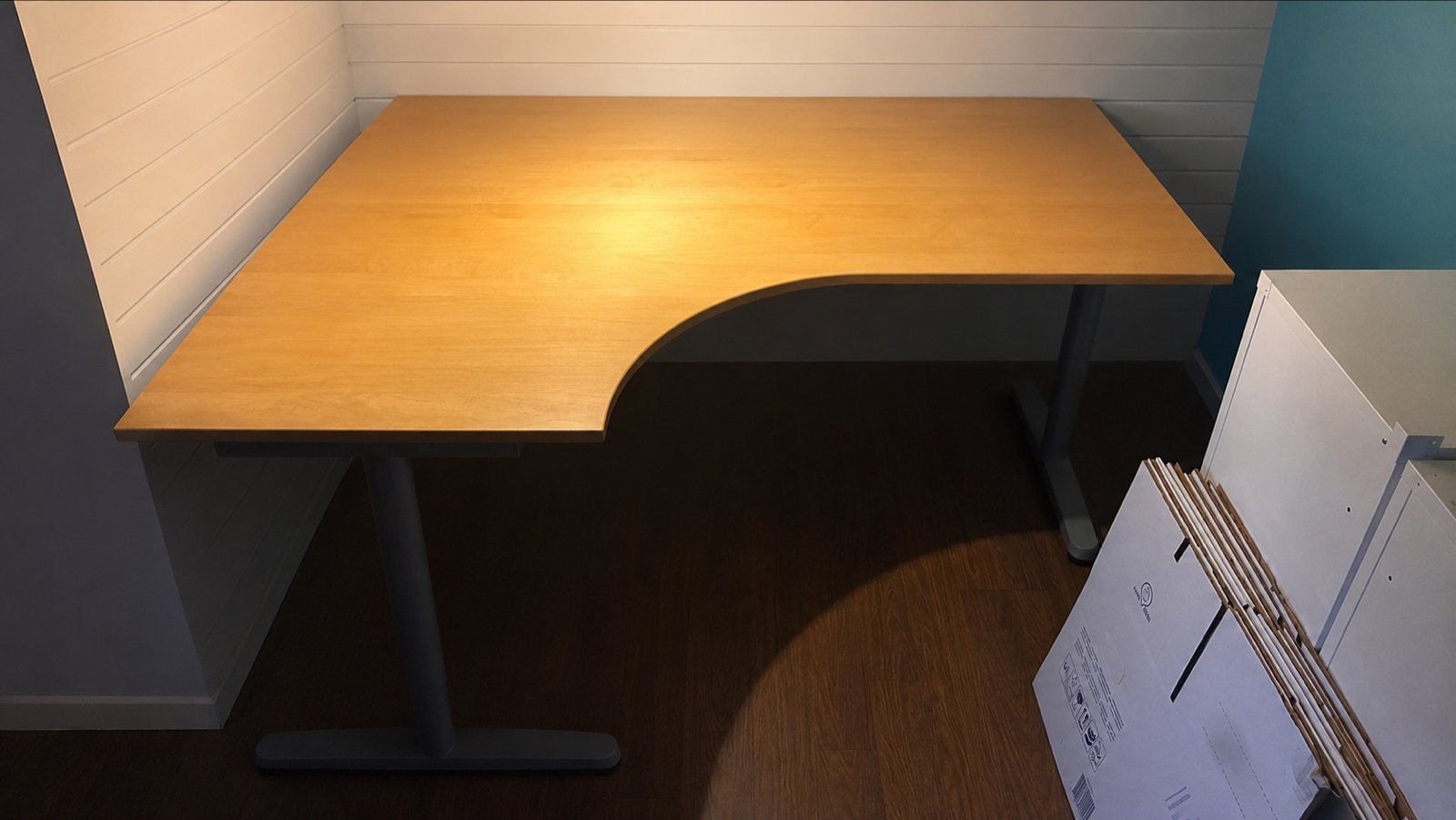 Ruim hoekbureau 160x120 cm met afgeronde hoek, Huis en Inrichting, Bureaus, Ophalen, 160 cm, Gebruikt, 120 cm