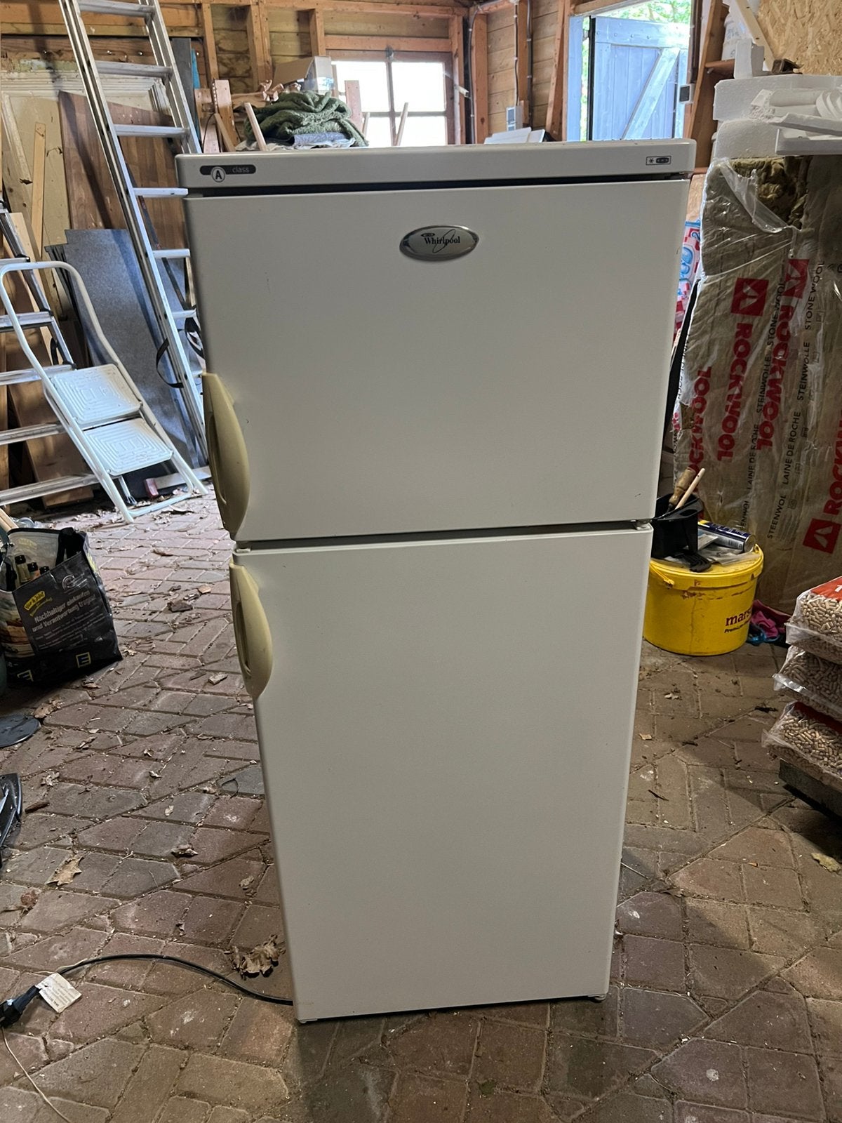 Koelkast werkt nog goed, Witgoed en Apparatuur, Koelkasten en IJskasten, Ophalen, Gebruikt, 160 cm of meer, Minder dan 75 liter