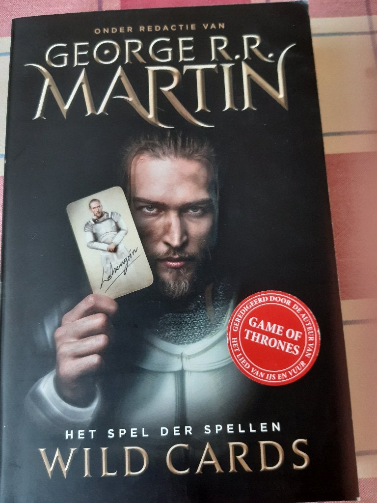 George martin:wild cards 9789024568611 paperback.kreukje., Ophalen of Verzenden, Gelezen, George R.R. Martin