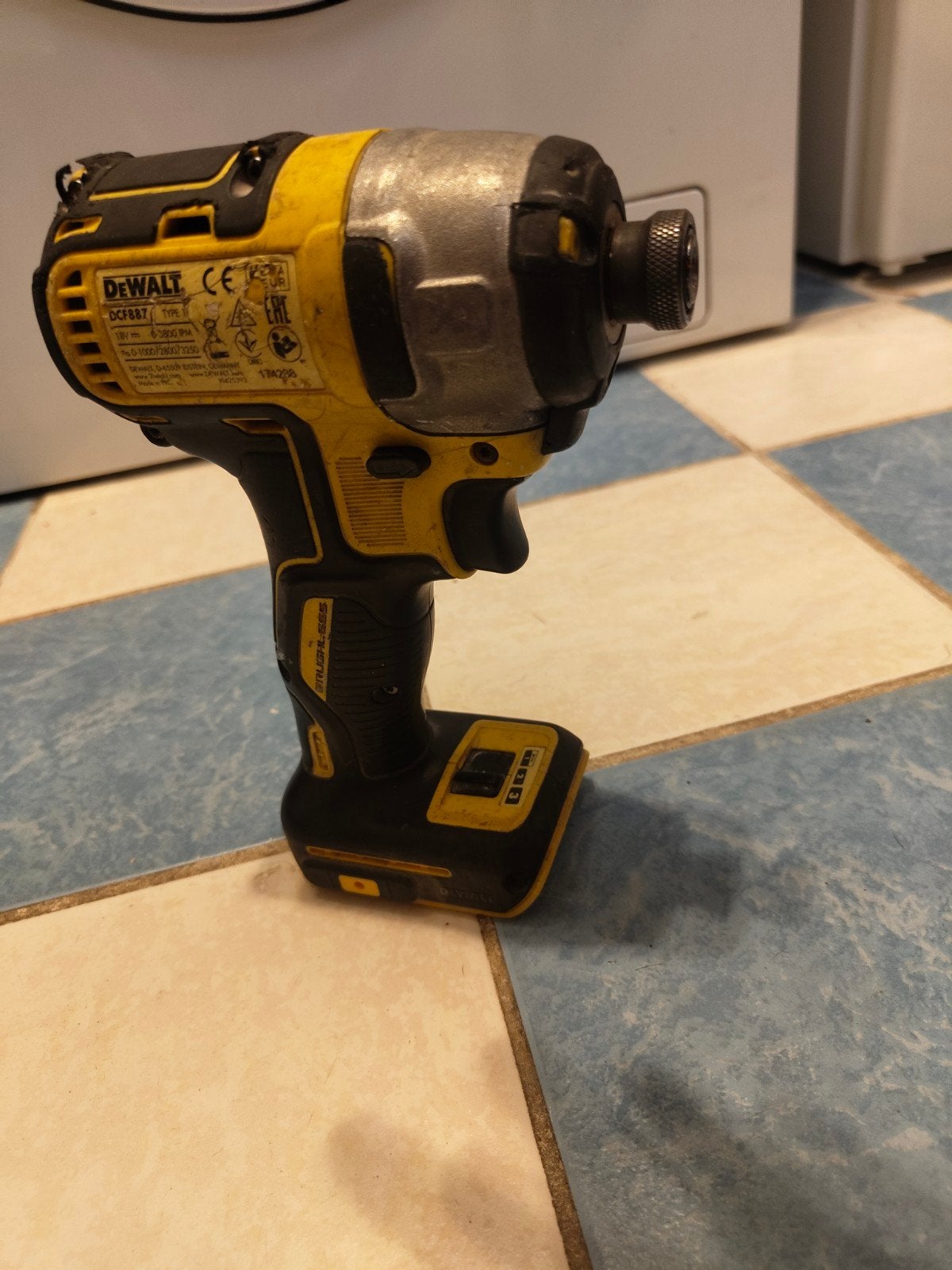 DeWalt slag schroevendraaier dcf887, Doe-het-zelf en Verbouw, Gereedschap | Boormachines, Ophalen of Verzenden, Gebruikt, Boor- en Schroefmachine