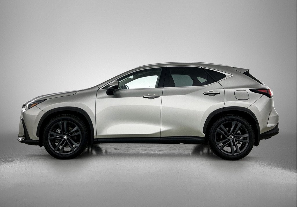 Lexus NX 450h+ AWD Executive Line | Head-up | BLS | Trekhaak, Auto's, Lexus, Automaat, 12 maanden, Gebruikt, 4 cilinders