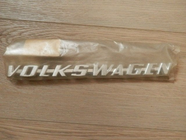 Logo/embleem "Volkswagen", origineel nieuw., Auto diversen, Auto-accessoires, Ophalen of Verzenden, Nieuw