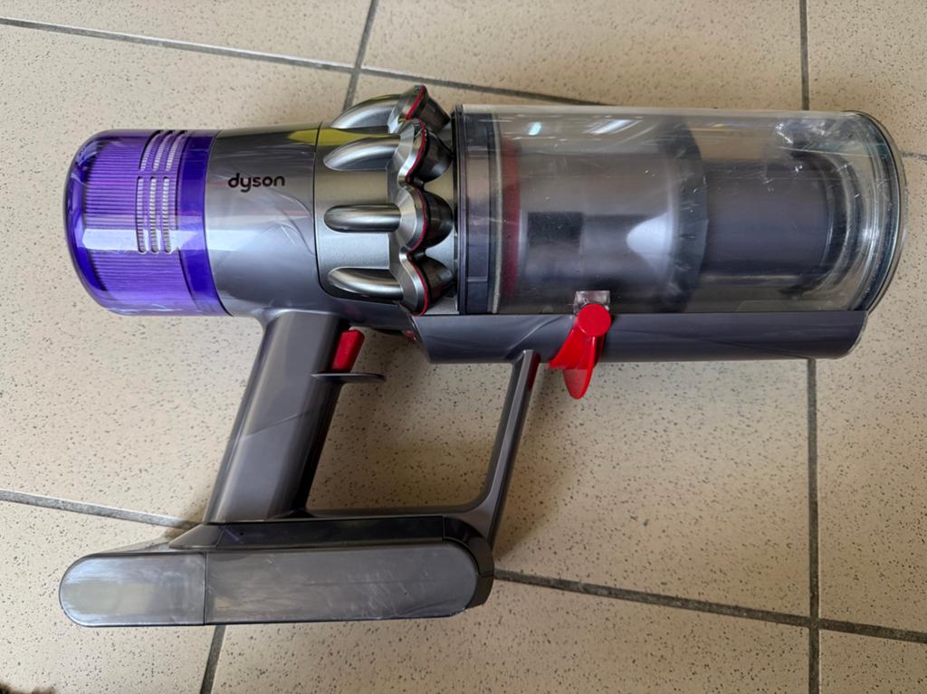 Dyson v11 absolute met accessoires nette staat, Gebruikt, Ophalen of Verzenden, Dyson, Reservoir