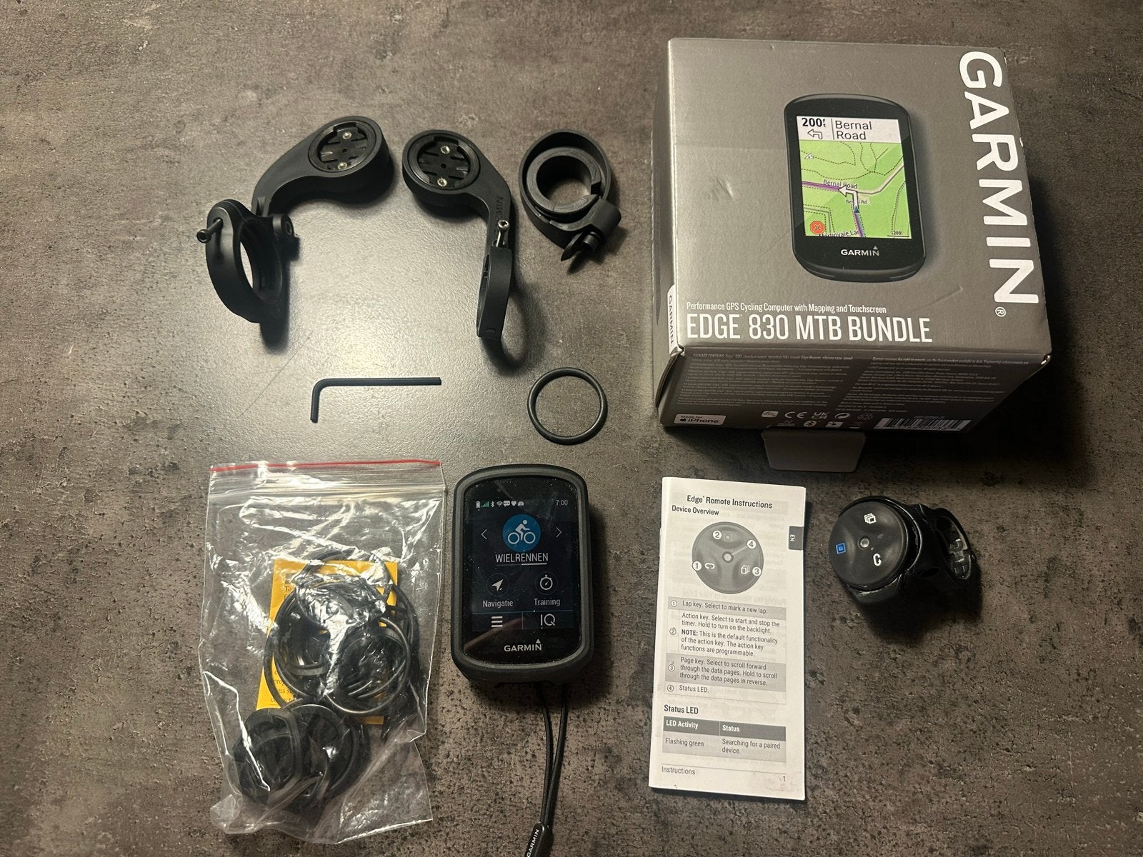 Garmin Edge 830 MTB Bundle Fietscomputer, Fietsen en Brommers, Ophalen of Verzenden, Cadanssensor, Zo goed als nieuw
