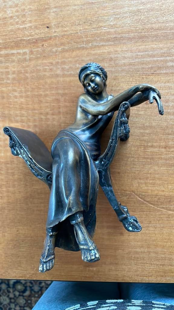 Joseph d'Aste bronzen sculptuur van jonge vrouw, Antiek en Kunst, Kunst | Beelden en Houtsnijwerken, Art nouveau, Ophalen of Verzenden